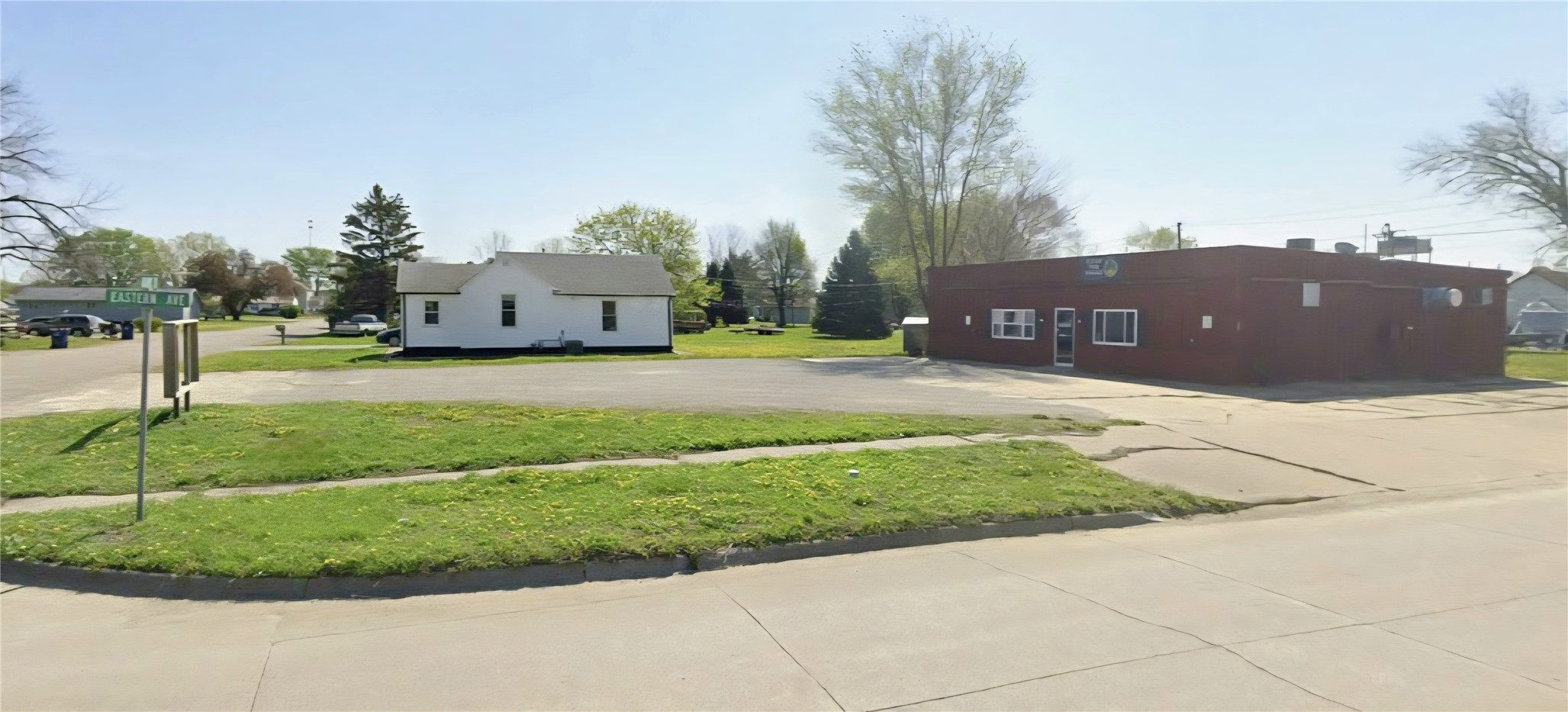 594 Eastern Avenue Marengo IA 52301