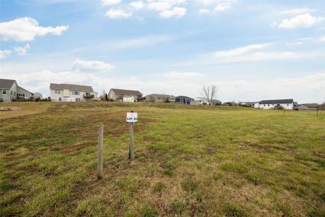 112 Shiloh Avenue Urbana IA 52345