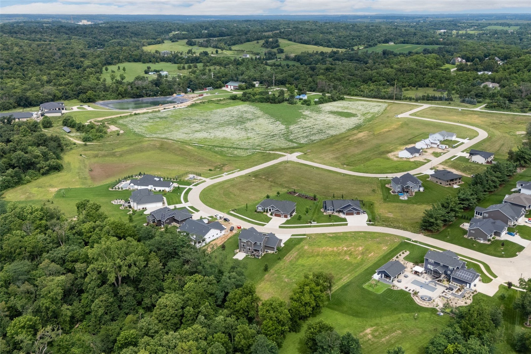 3678 Mclain Way Hiawatha IA 52233