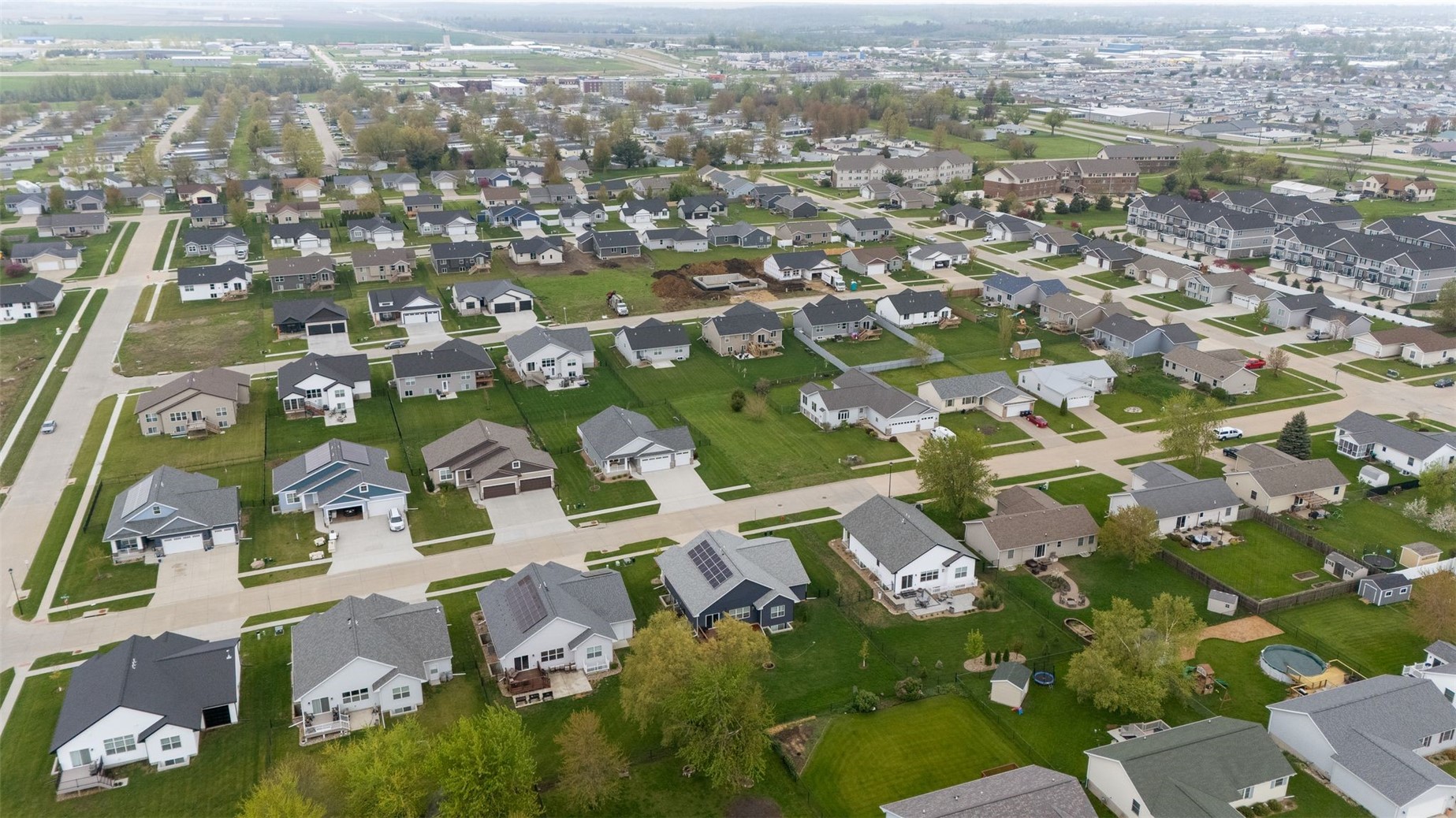 Robinwood Lane Marion IA 52302