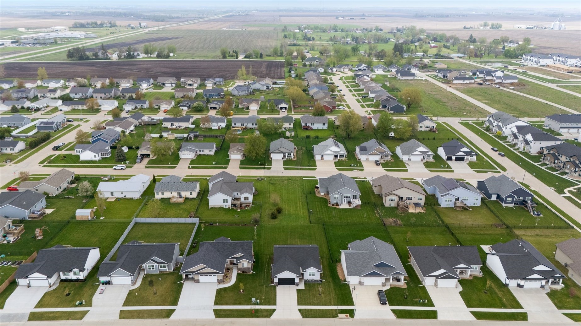 Robinwood Lane Marion IA 52302