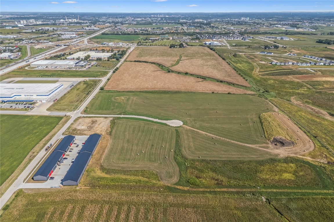 225/231/237 Ackerman Drive SW Cedar Rapids IA 52404