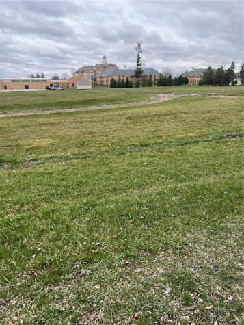 1001 W 13th Street Vinton IA 52349