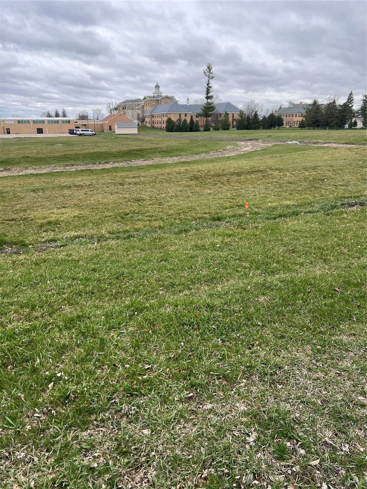 1001 W 13th Street Vinton IA 52349