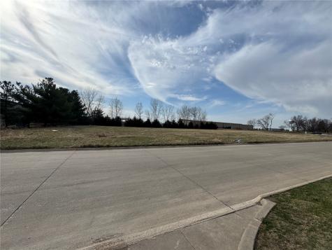 Lot 4 Meade Drive North Liberty IA 52317