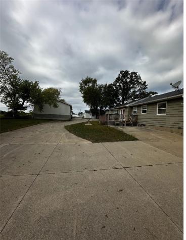 1791 16th Avenue SW Cedar Rapids IA 52404