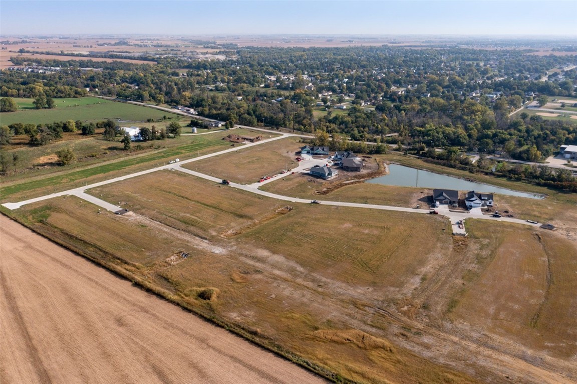 555 Hampton Street Robins IA 52328