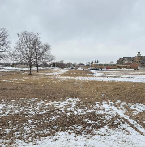 1005 W 13th Street Vinton IA 52349