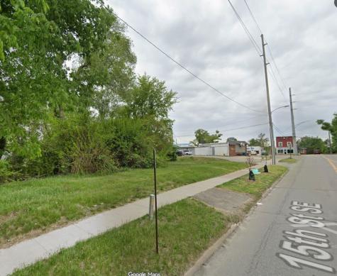 1060 10TH Street SE Cedar Rapids IA 52401