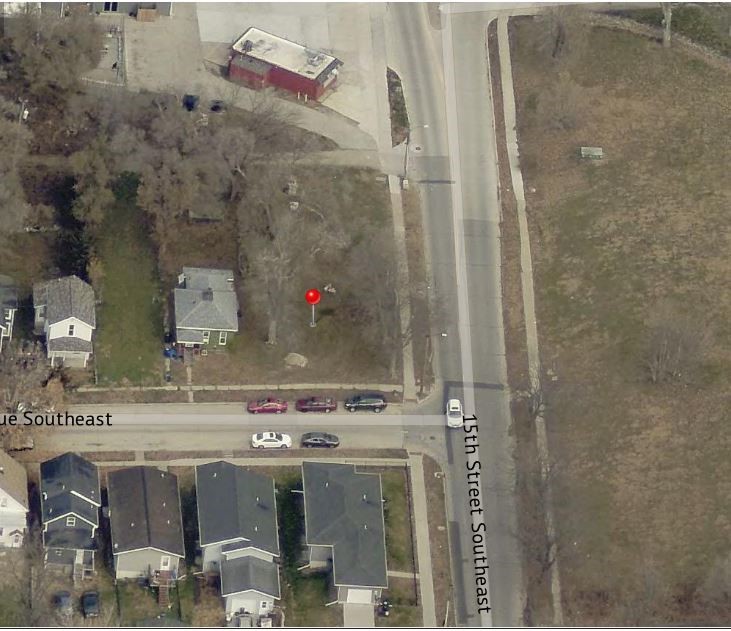 1060 10th Street SE Cedar Rapids IA 52401
