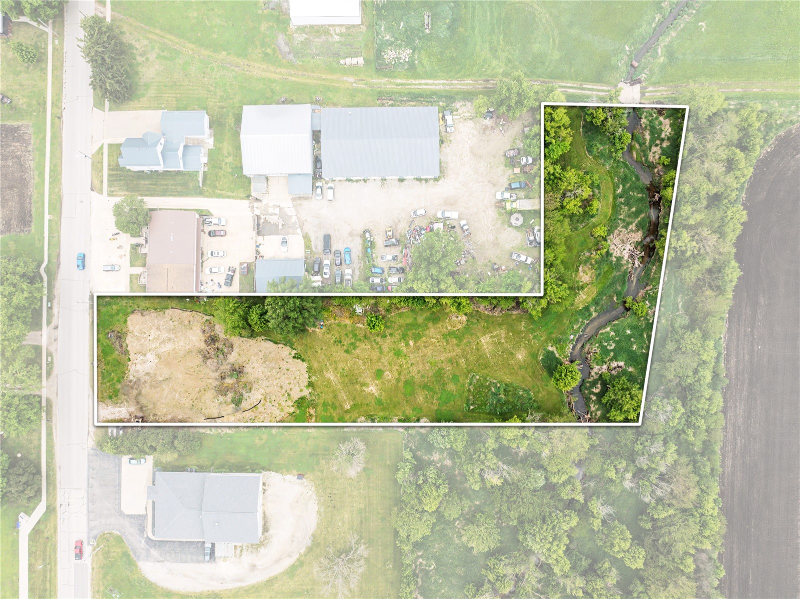 410 S Main Avenue Alburnett IA 52202
