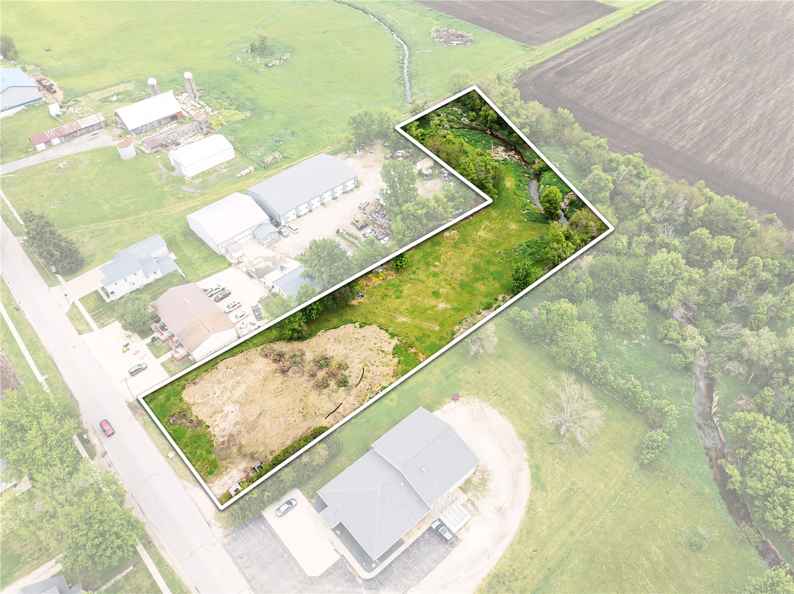 410 S Main Avenue Alburnett IA 52202