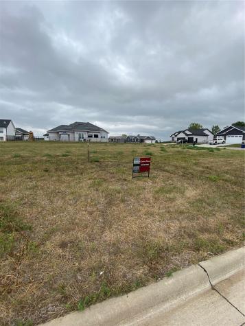 370 Linden Street Alburnett IA 52202