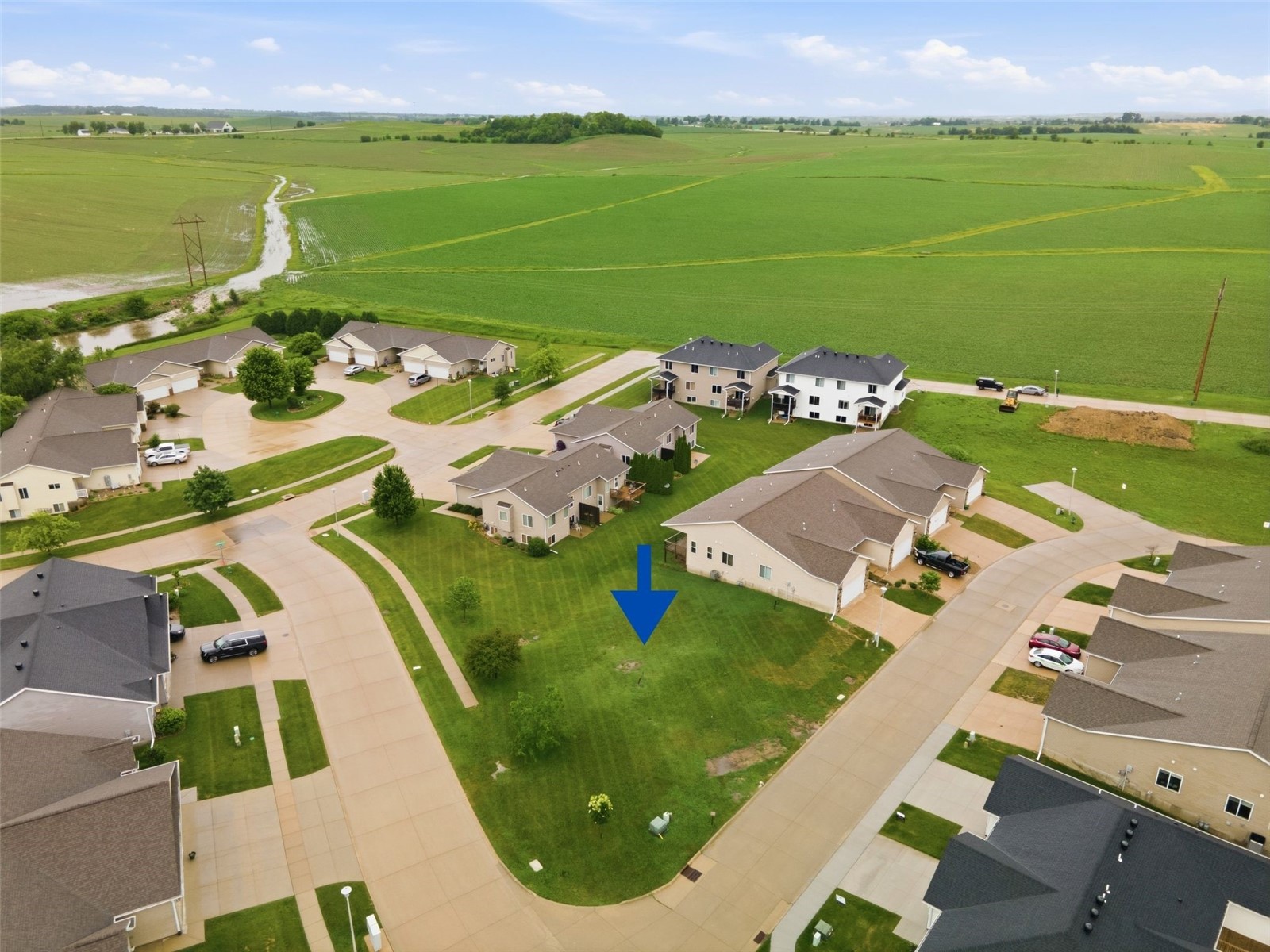 7110/7112 Waterview Drive SW Cedar Rapids IA 52404