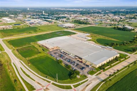 1175 Tower Terrace Road Hiawatha IA 52233