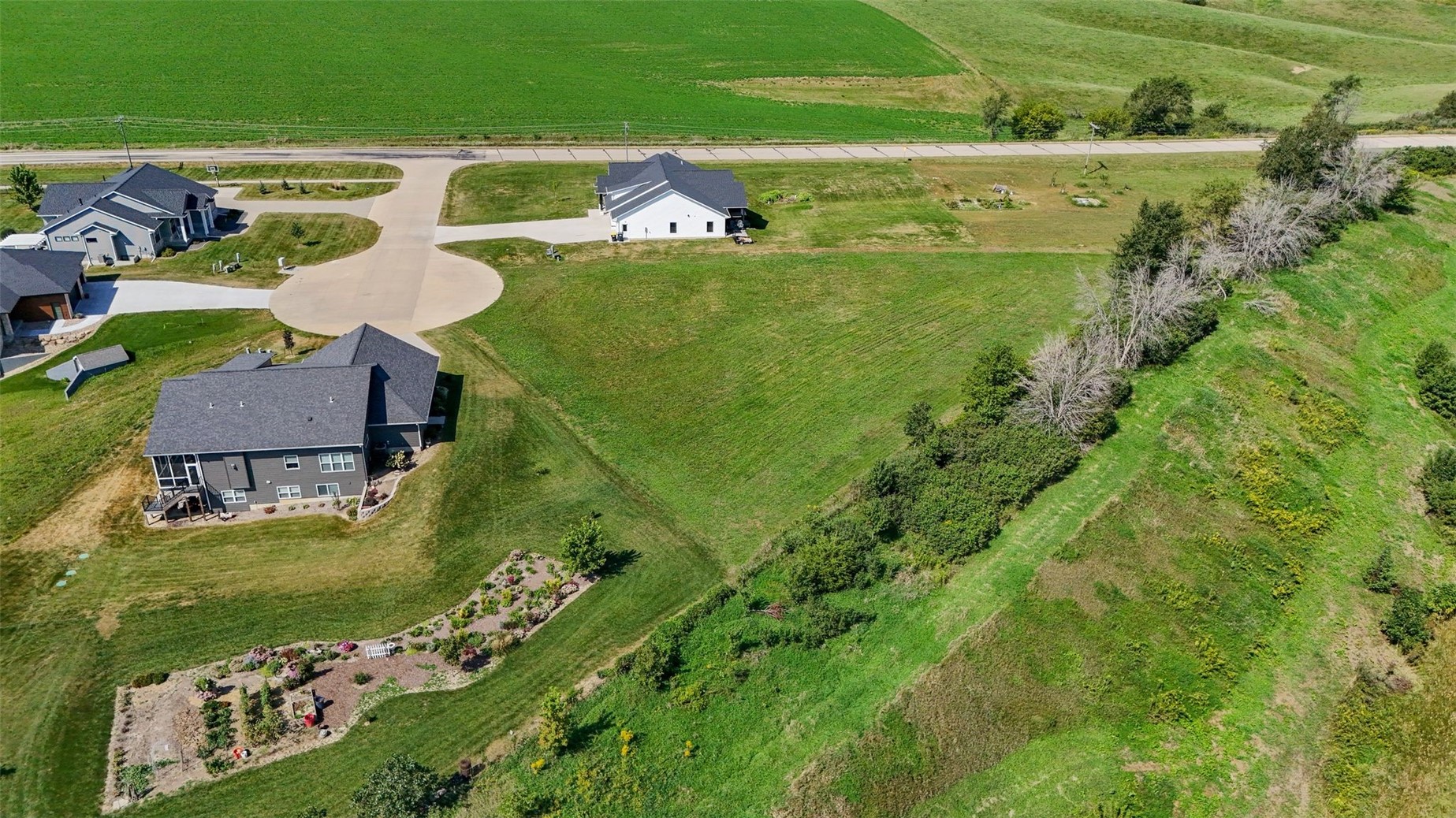 3804 Sierra Terrace SW Iowa City IA 52240