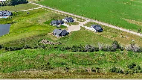 3804 Sierra Terrace SW Iowa City IA 52240