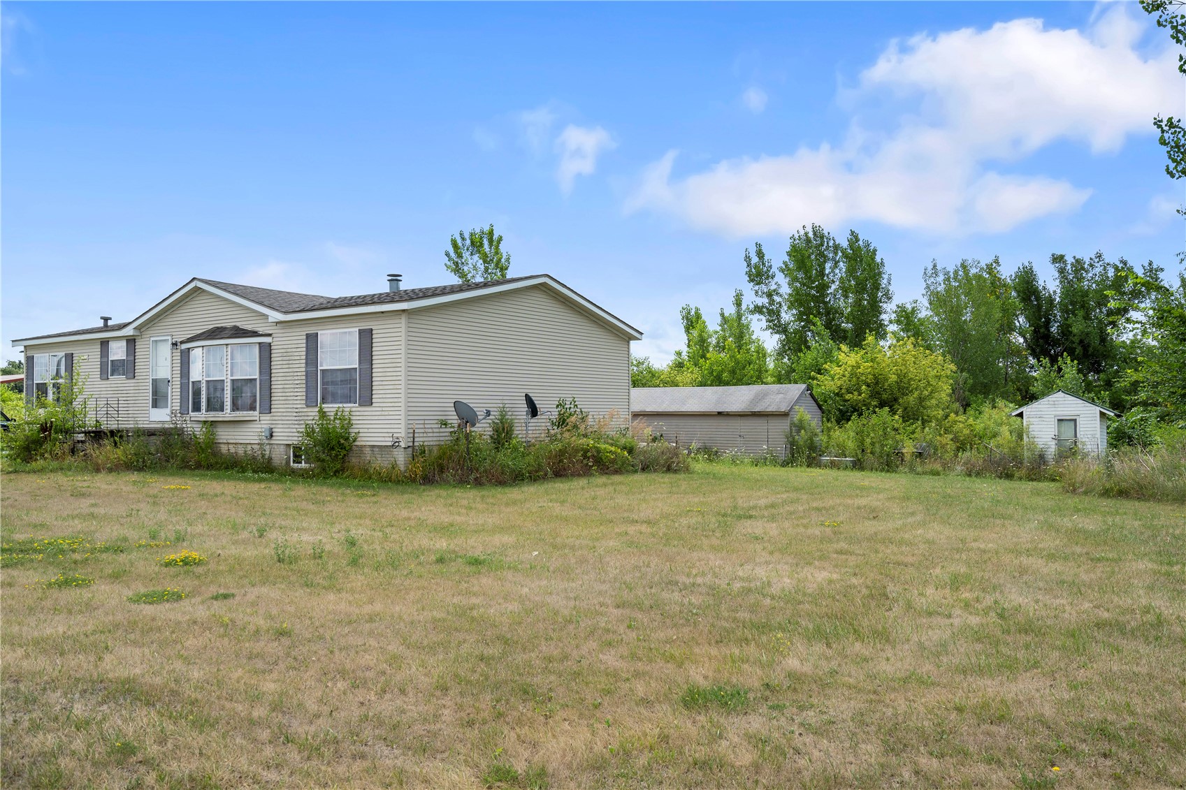 3416 County Home Road Cedar Rapids IA 52411