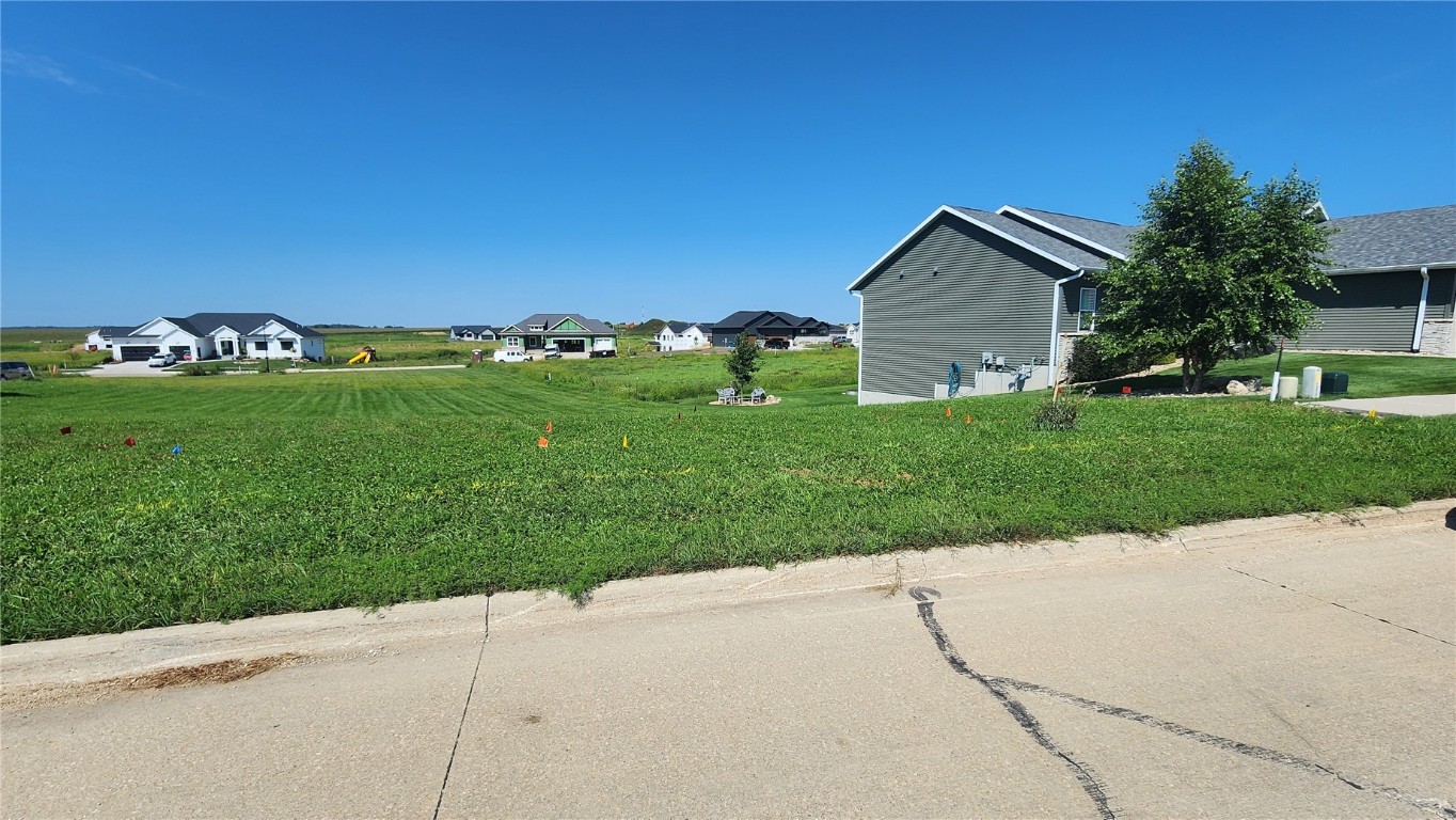 422 16th Place SW Mt Vernon IA 52314