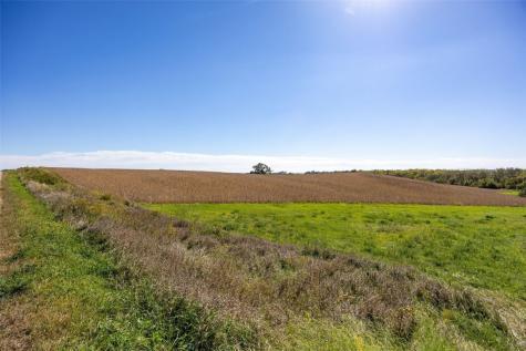 Lots 2w & 2e Holmans Road Mt Vernon IA 52314