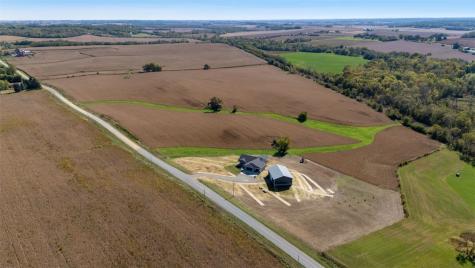 Lots 2w & 2e Holmans Road Mt Vernon IA 52314