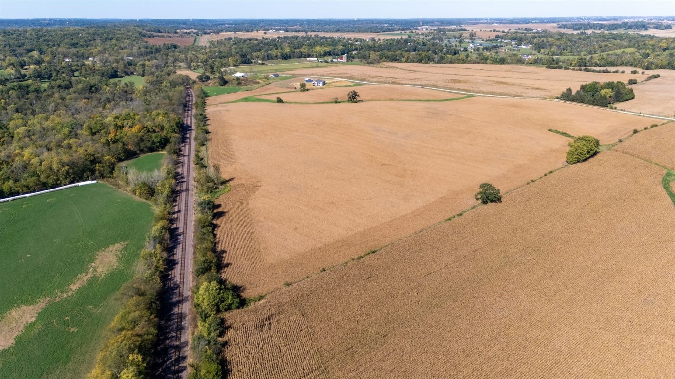 Lots 2w & 1-2e Holmans Road Mt Vernon IA 52314