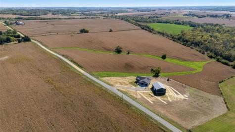 Lots 2w & 2e Holmans Road Mt Vernon IA 52314