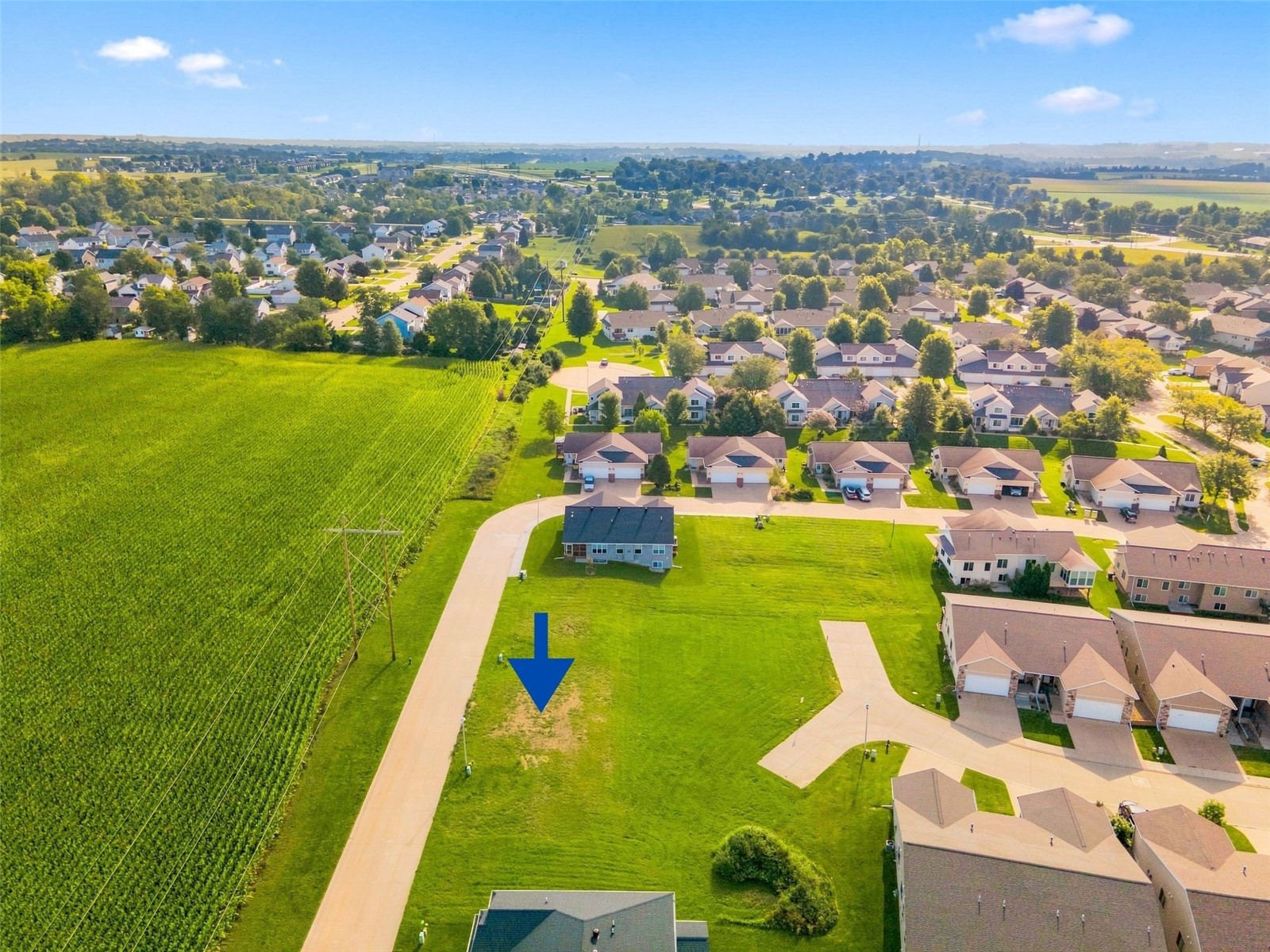 7056/7058 Waterview Drive SW Cedar Rapids IA 52404