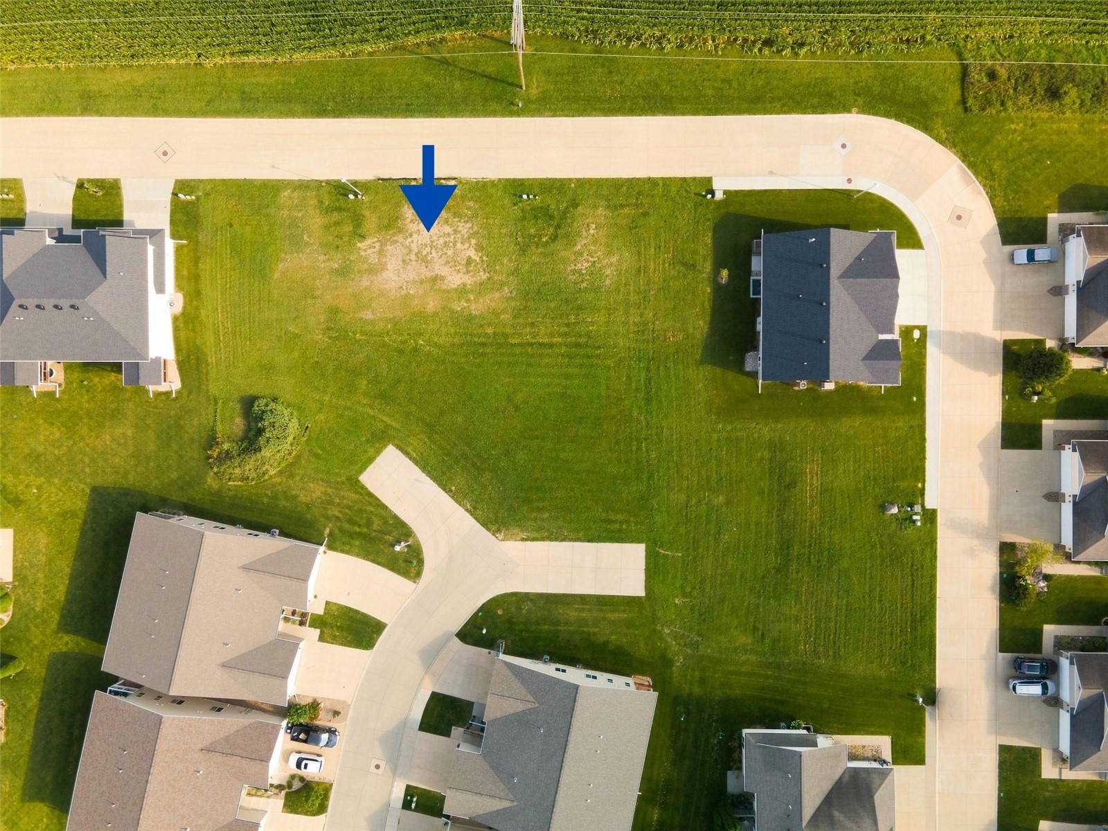 7056/7058 Waterview Drive SW Cedar Rapids IA 52404