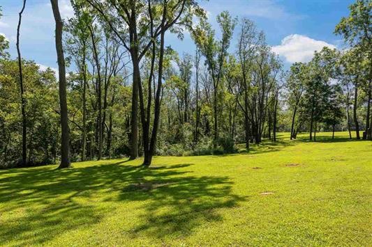 Lot 2/outlot B Breza First Subdivision Solon IA 52333