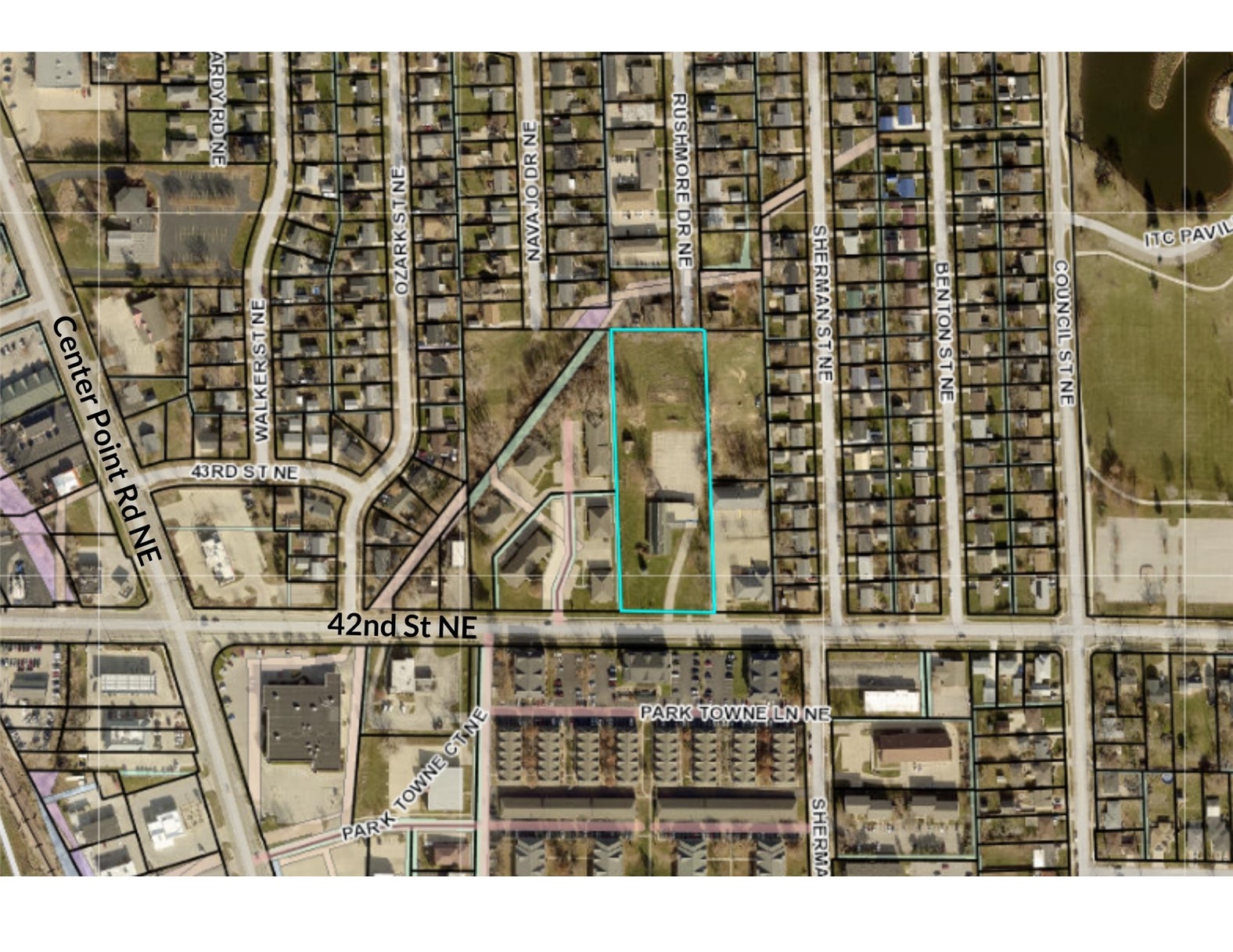 1622 42nd Street NE Cedar Rapids IA 52402