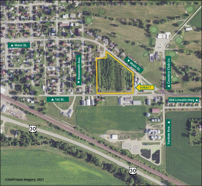 98 1st Street Lowden IA 52255