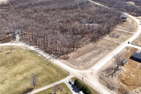 206 27th Avenue Amana IA 52203