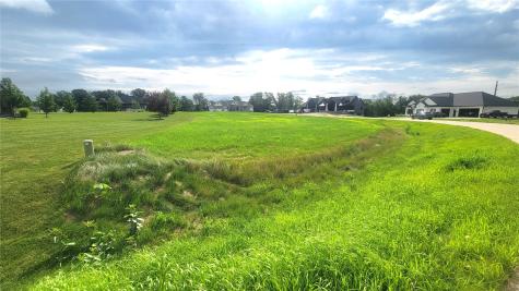 Lot 23 Feather Ridge Pass Cedar Rapids IA 52411