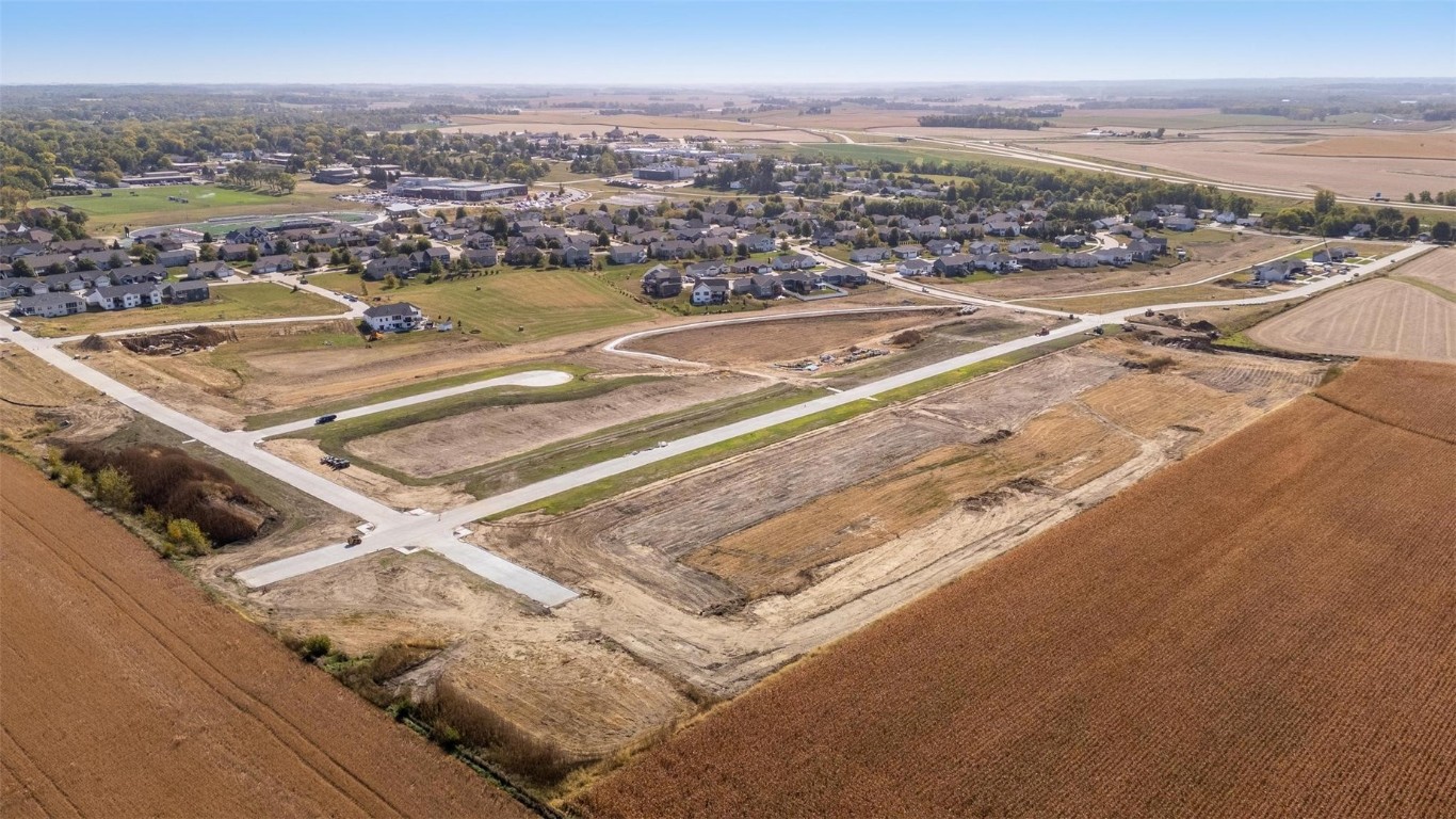 750 17th Avenue SW Mt Vernon IA 52314