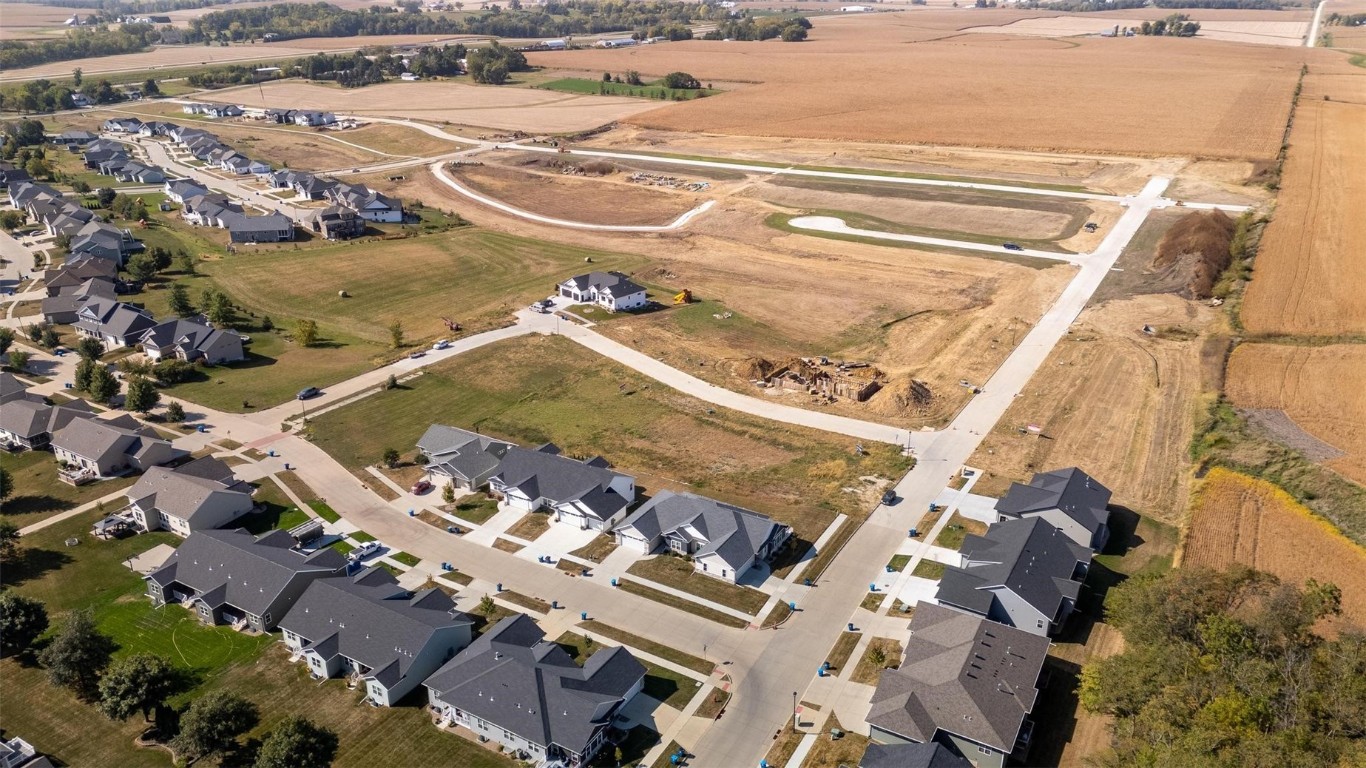750 17th Avenue SW Mt Vernon IA 52314