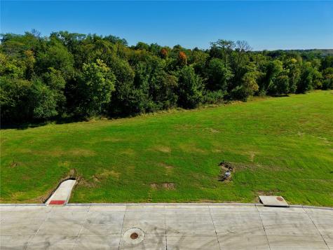 2120 Kestrel Drive SE Cedar Rapids IA 52403