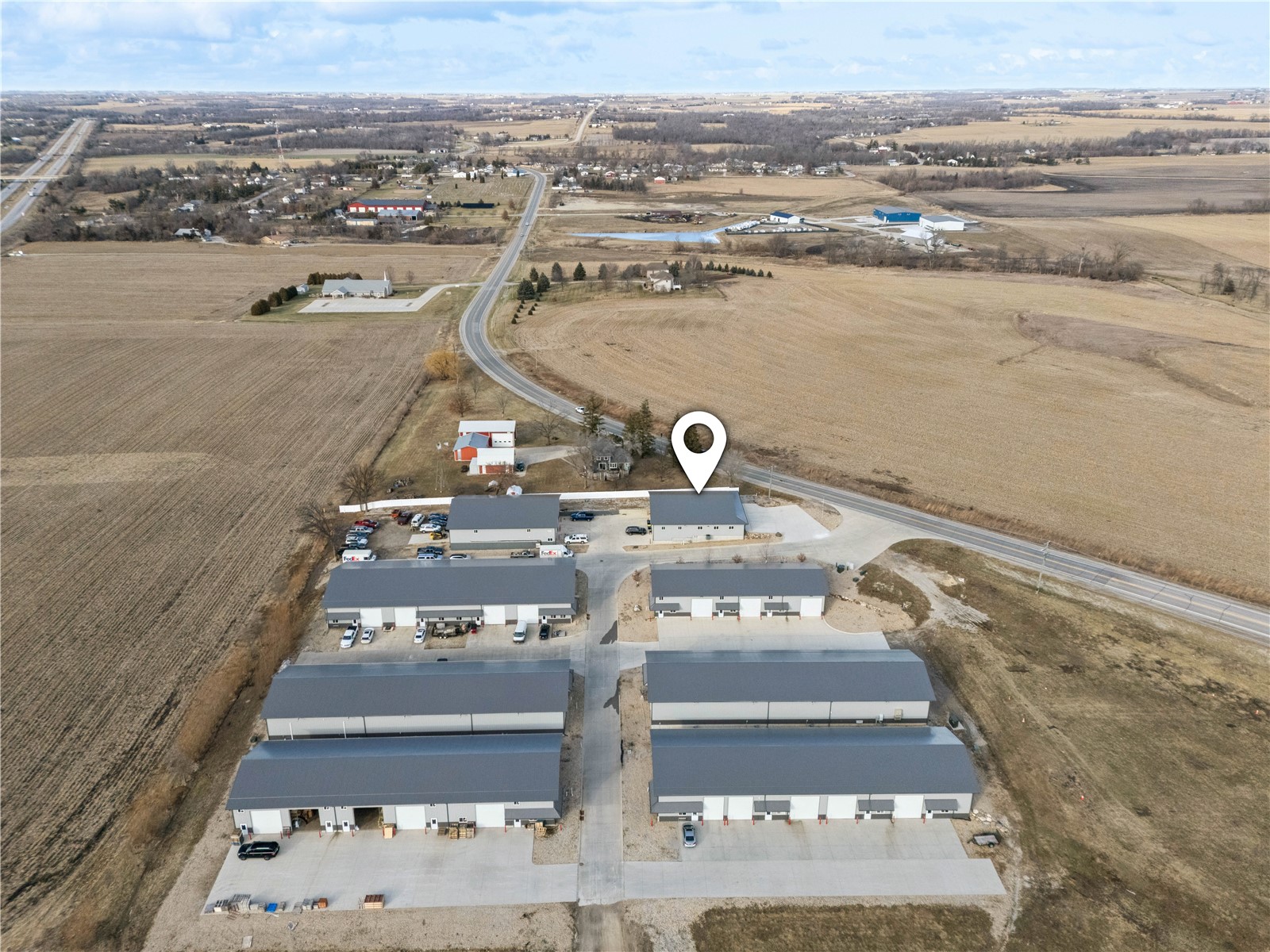 3230 N Center Point Road Robins IA 52328
