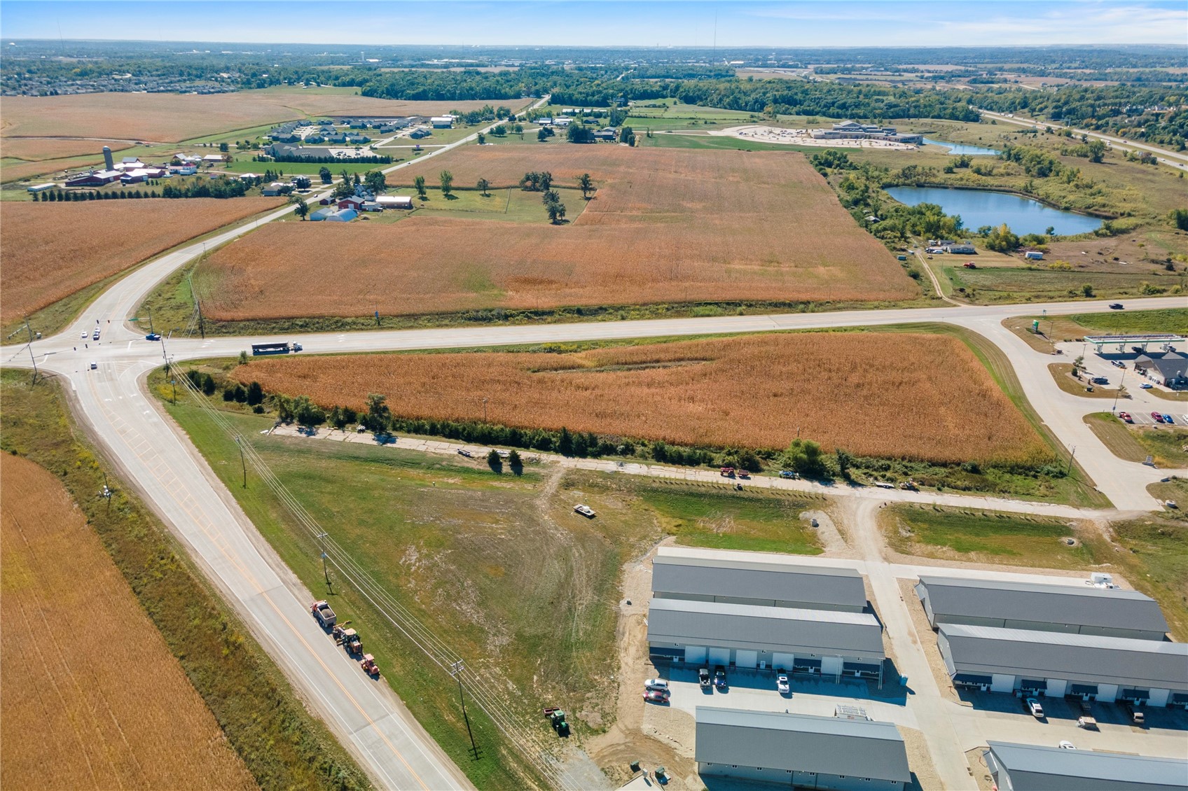 3230 N Center Point Road Robins IA 52328