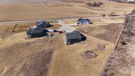 3804 Sierra Terrace SW Iowa City IA 52240