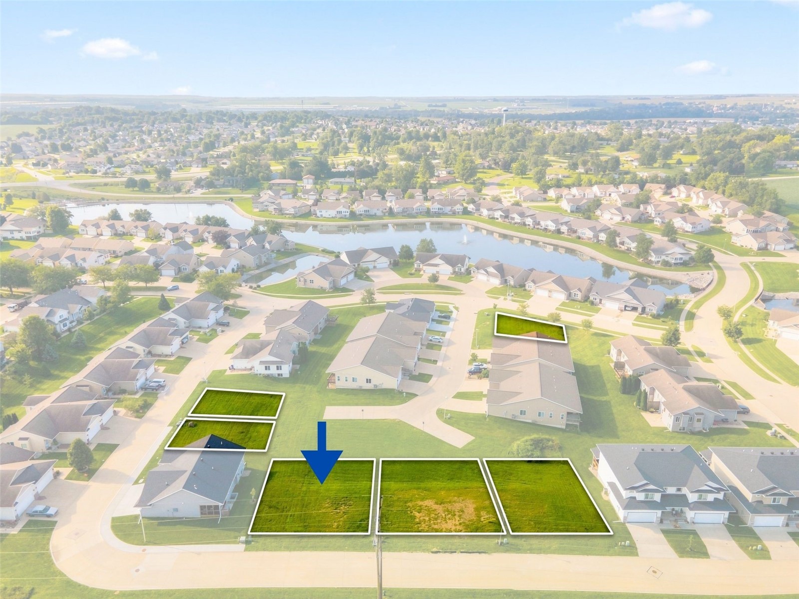 7048/7050 Waterview Drive SW Cedar Rapids IA 52404