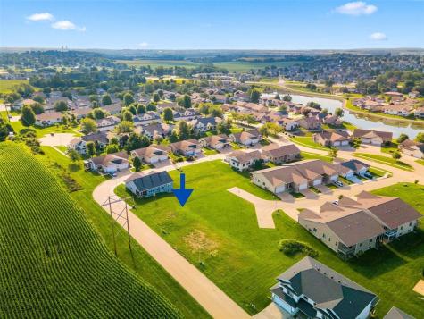 7048/7050 Waterview Drive SW Cedar Rapids IA 52404