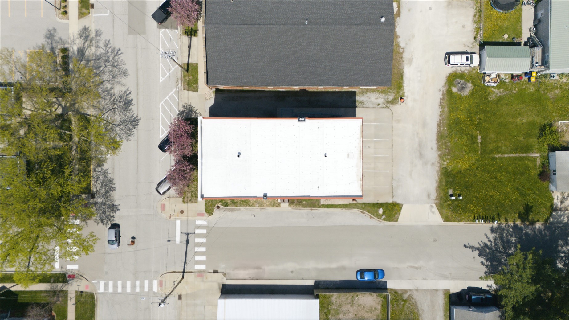 230 S Dubuque Street Solon IA 52333