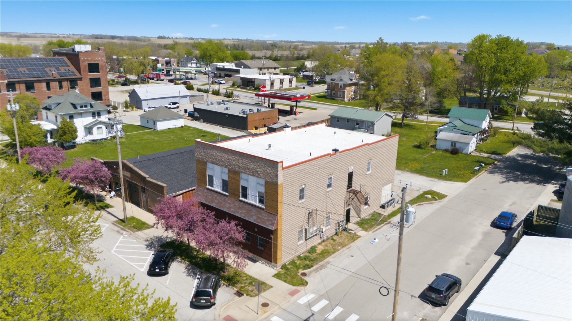 230 S Dubuque Street Solon IA 52333