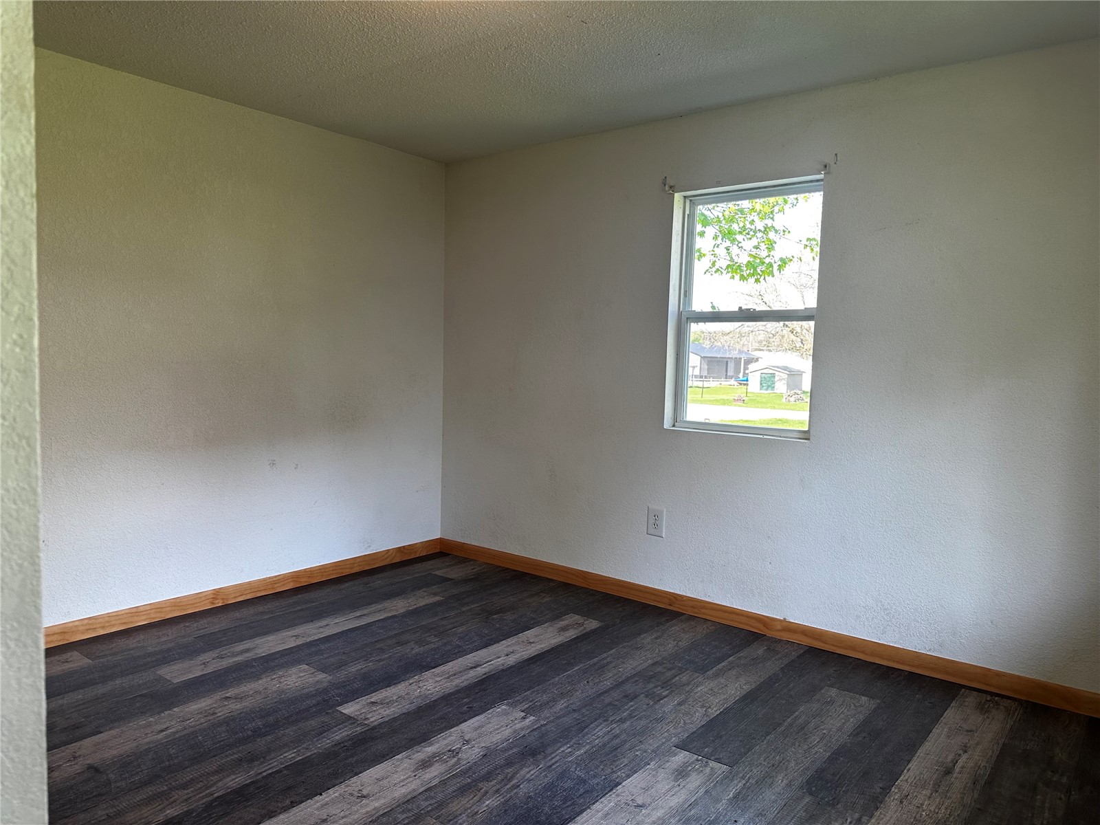 26103 210th Avenue Delhi IA 52223
