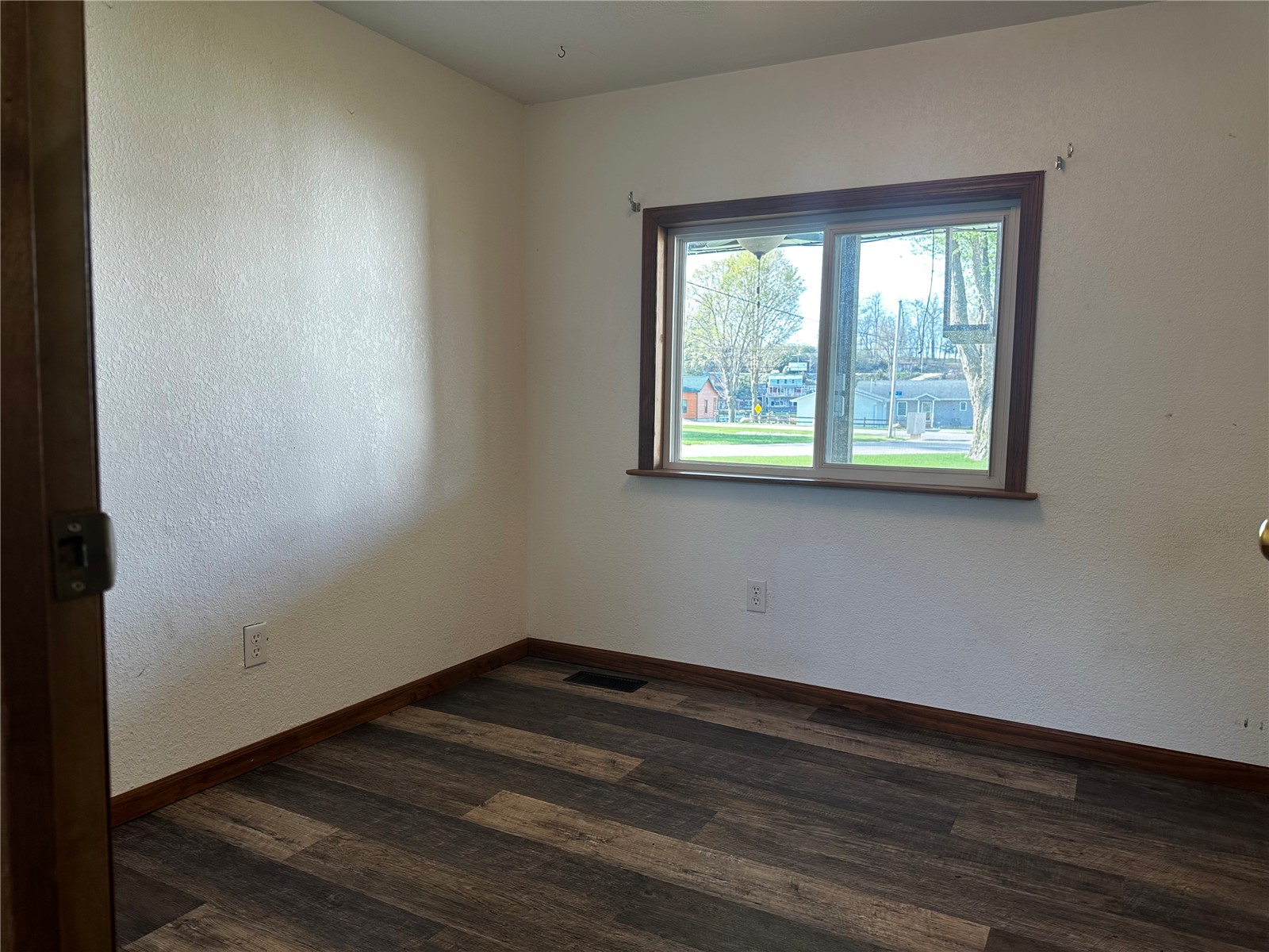 26103 210th Avenue Delhi IA 52223