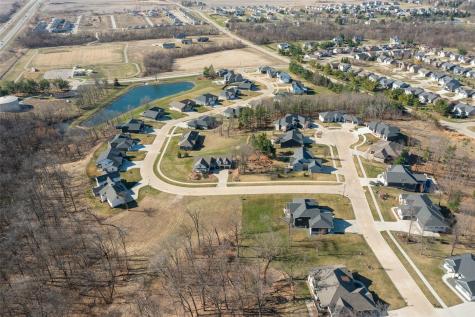 3025 Forrest Meadow Lane Hiawatha IA 52233