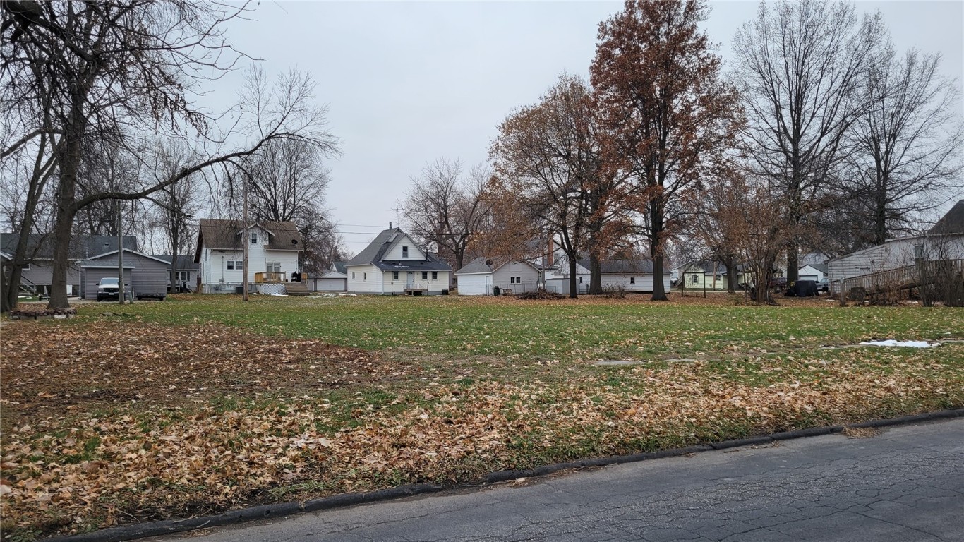 239 W South Street Marengo IA 52301