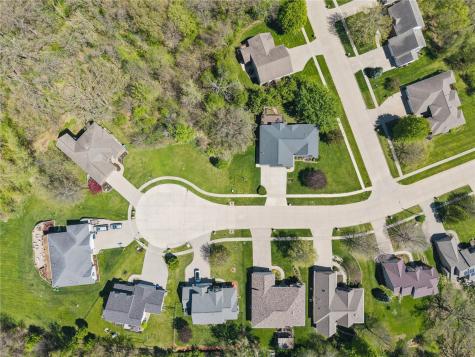 1819 Timber Hills Drive Coralville IA 52241