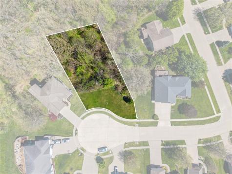 1819 Timber Hills Drive Coralville IA 52241